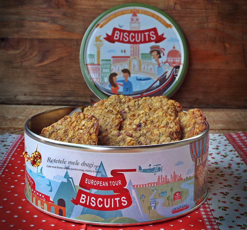 biscuiti cu fulgi de ovaz, fructe si seminte de chia 1