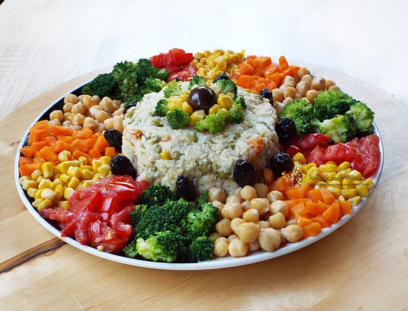 Salata de orez cu legume (de post)