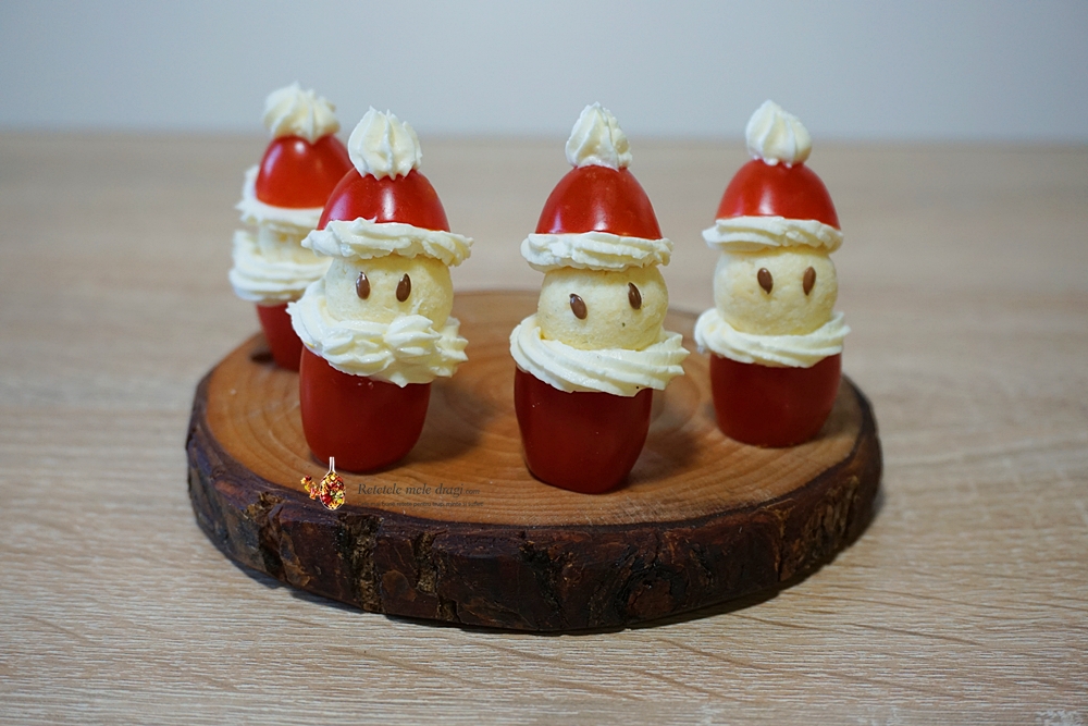 Platou cu aperitive fetsive de Craciun si Revelion 1